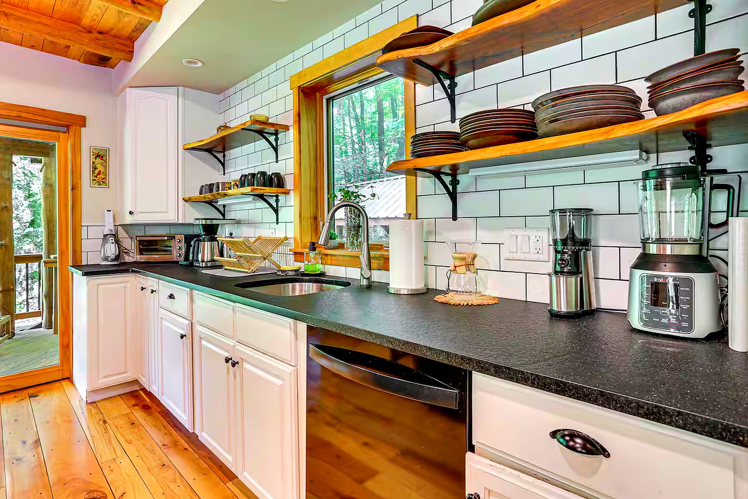 Kitchen island